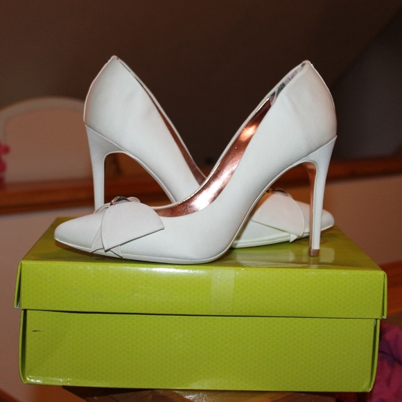 Ted baker asellys ivory Clearance